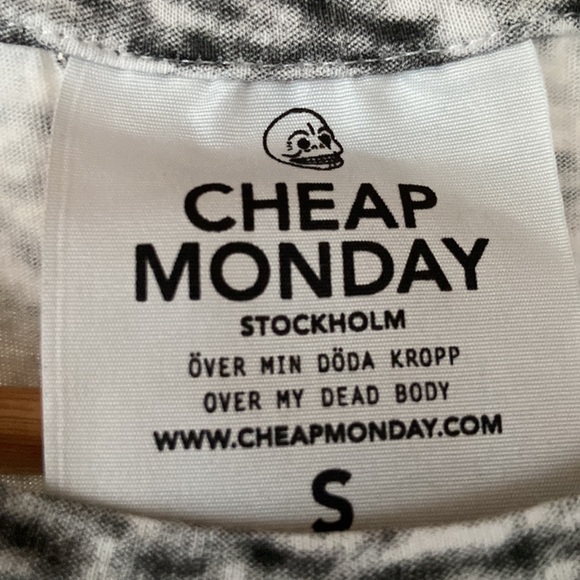 Cheap Monday Cotton Stretch Skirt Set - Picture 4 of 4